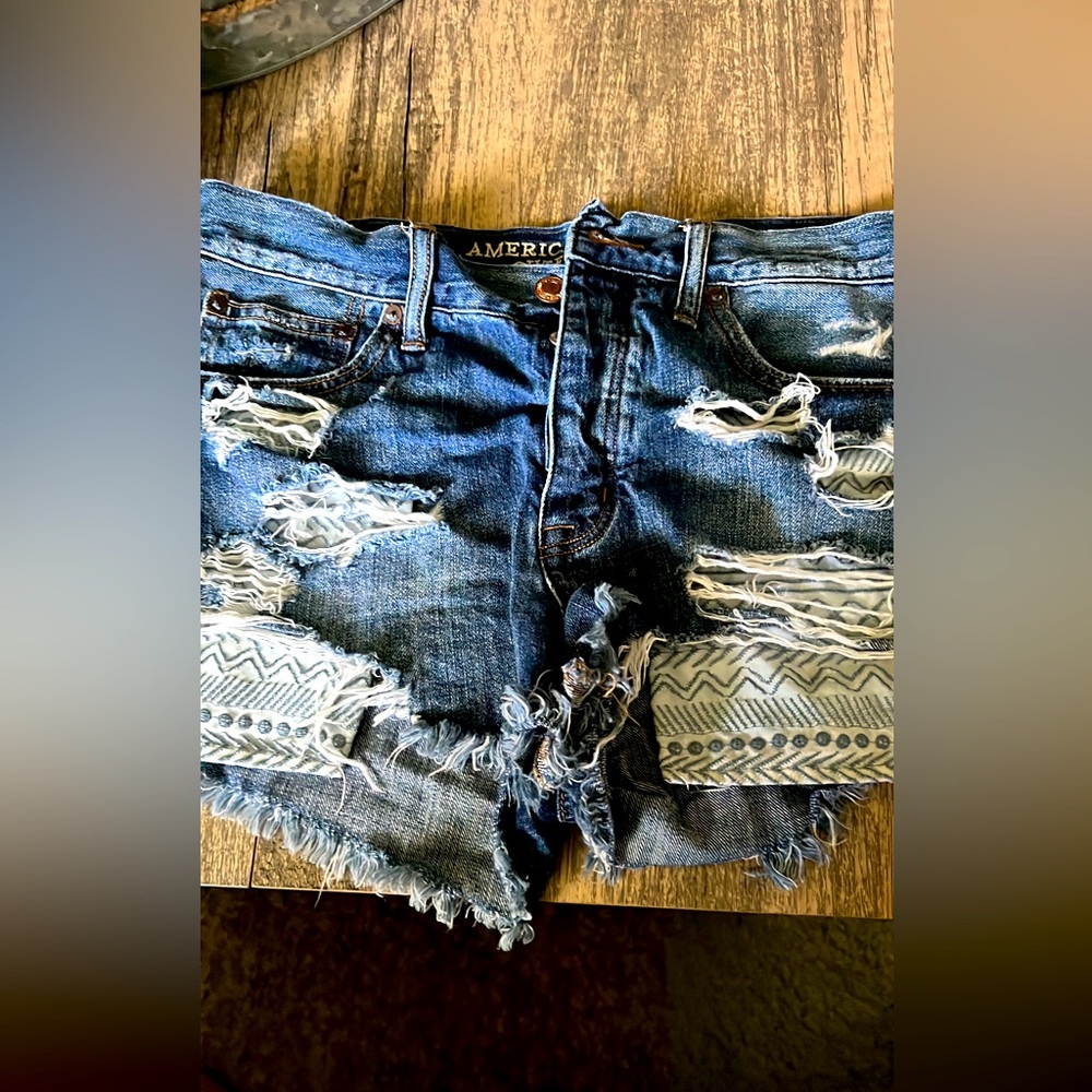 Women’s American eagle jean shorts